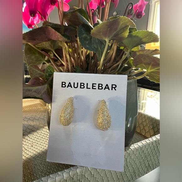 BAUBLEBAR Ella Earrings in Pave Gold NWT 52$